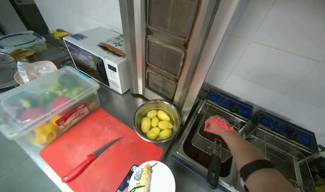 Preparing and serving fried items: egocentric robotics sample