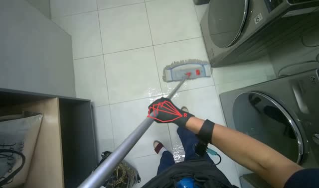 Mopping floor: egocentric robotics sample