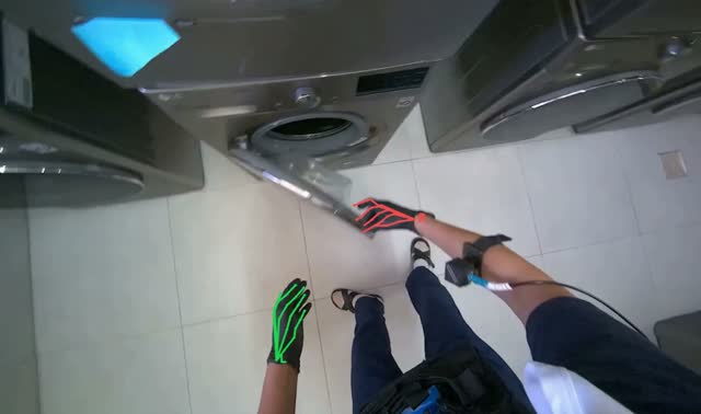 Processing laundry and notes: egocentric robotics sample