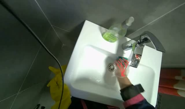 Cleaning bathroom fixtures and surfaces: egocentric robotics sample