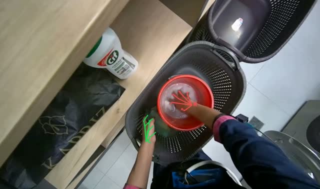 Preparing cleaning cloth: egocentric robotics sample