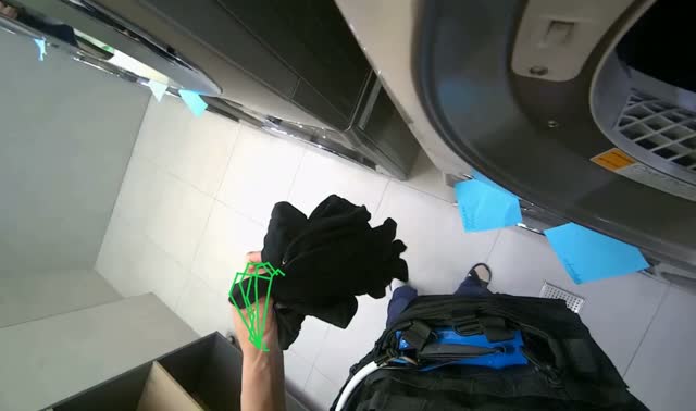Unloading clothes from machines: egocentric robotics sample