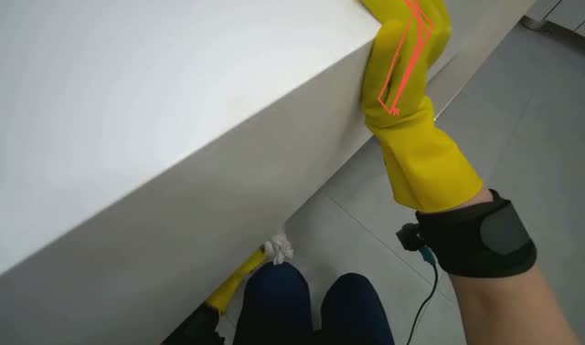 Organizing equipment for cleaning: egocentric robotics sample