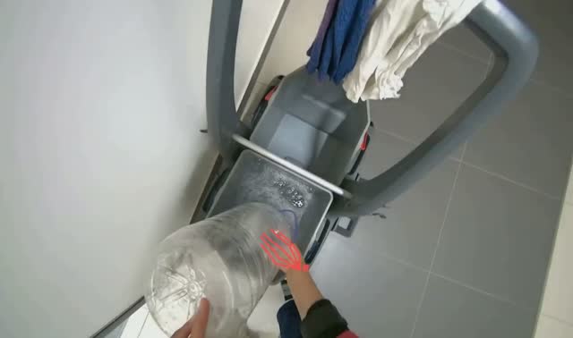 Preparing cleaning solution: egocentric robotics sample