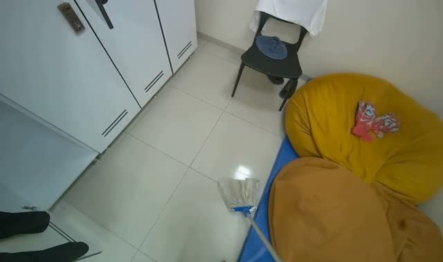 Mopping changing room floor: egocentric robotics sample
