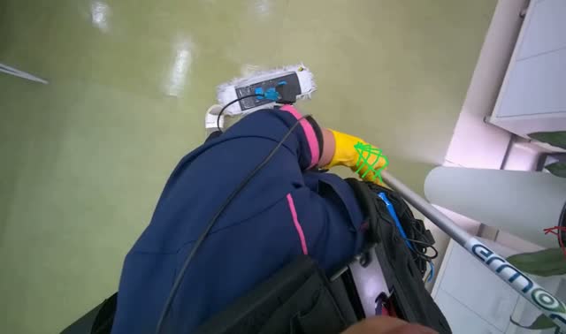 Mopping the floor: egocentric robotics sample