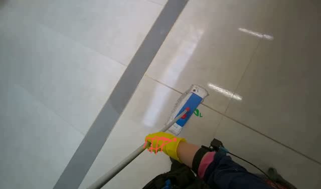 Mopping tiled floor: egocentric robotics sample