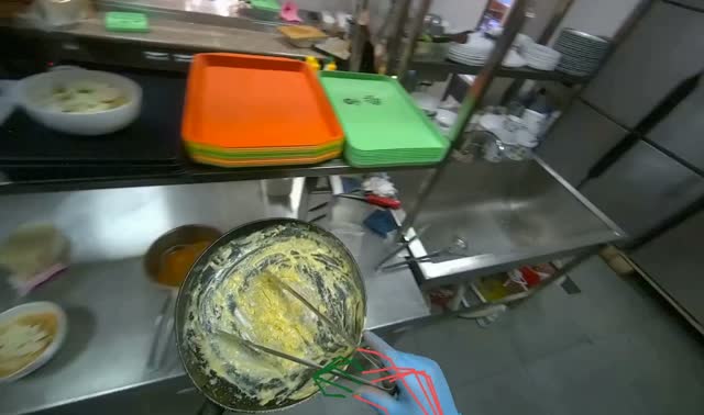 Preparing and delivering customer order: egocentric robotics sample
