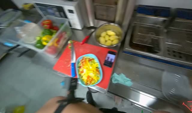 Storing prepared vegetables: egocentric robotics sample