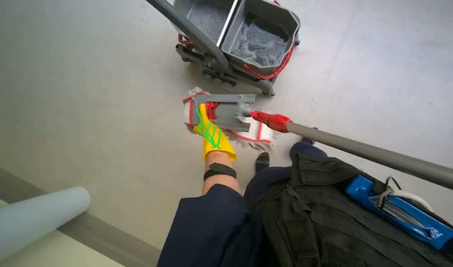 Cleaning mop head: egocentric robotics sample