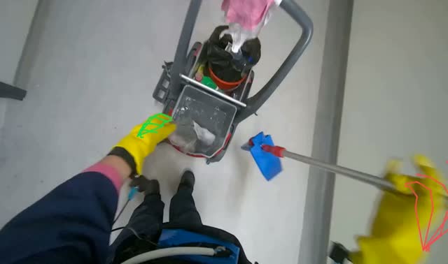 Preparing cleaning tools: egocentric robotics sample