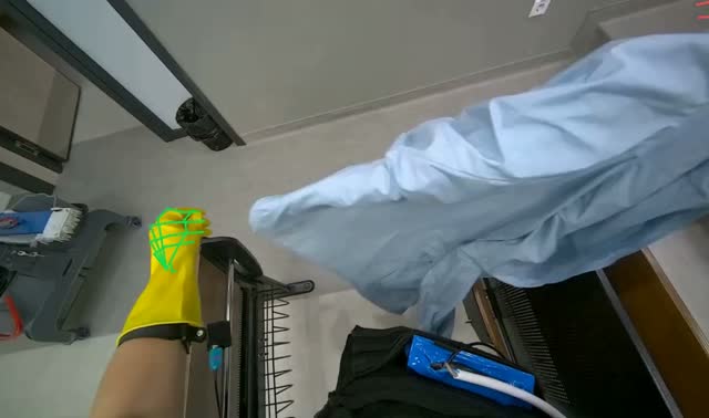Folding up classroom desks: egocentric robotics sample