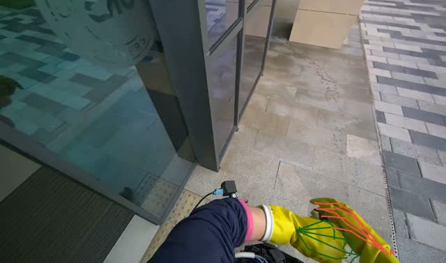 Wiping glass panels with cloth: egocentric robotics sample
