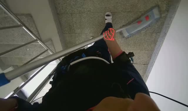 Mopping staircase floor: egocentric robotics sample