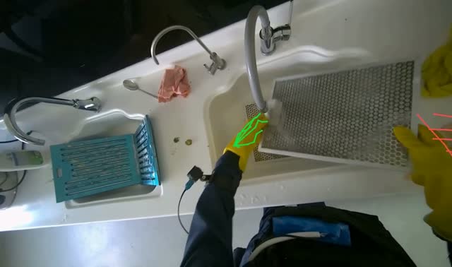 Rinsing metal mesh filters: egocentric robotics sample