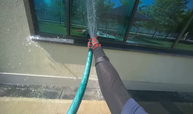 Rinsing building windows: egocentric robotics sample