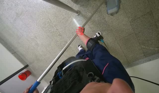 Mopping landing floor: egocentric robotics sample