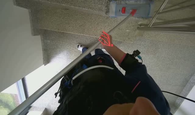 Mopping staircase floor: egocentric robotics sample