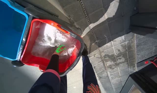 Washing mop head: egocentric robotics sample