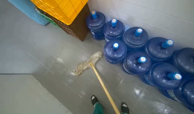 Mopping kitchen floor: egocentric robotics sample