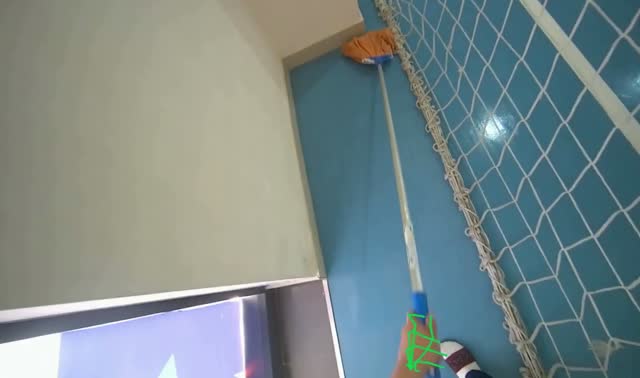 Cleaning high walls: egocentric robotics sample