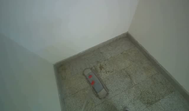 Mopping landing floor: egocentric robotics sample