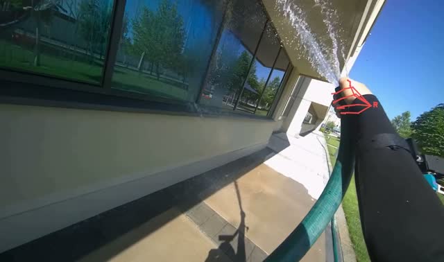 Rinsing building windows: egocentric robotics sample