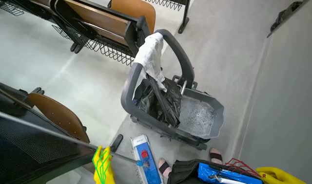 Collecting trash into cart: egocentric robotics sample