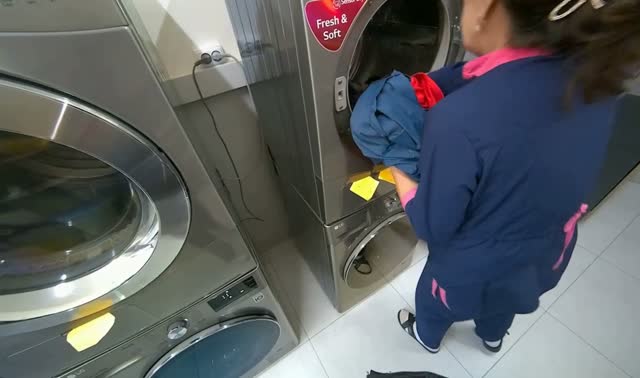 Unloading clothes from dryer: egocentric robotics sample