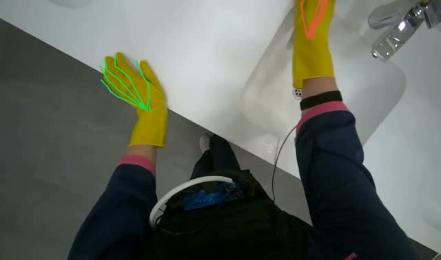 Cleaning sink unit: egocentric robotics sample