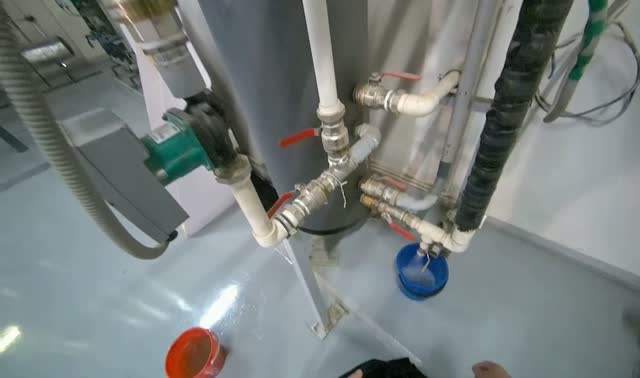 Cleaning pipe connection: egocentric robotics sample