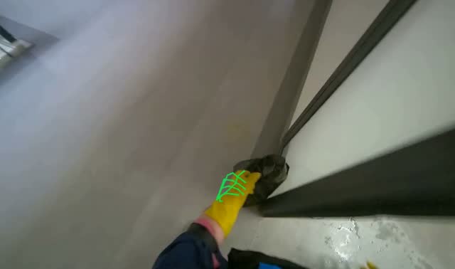 Preparing cleaning tools: egocentric robotics sample