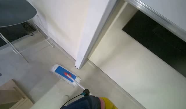 Mopping lecture hall floor: egocentric robotics sample