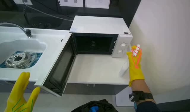 Spraying microwave interior: egocentric robotics sample