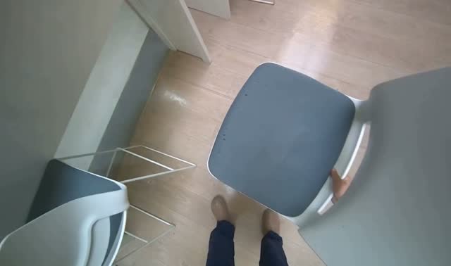 Mopping lounge area floor: egocentric robotics sample