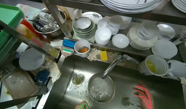 Preparing water for cooking: egocentric robotics sample