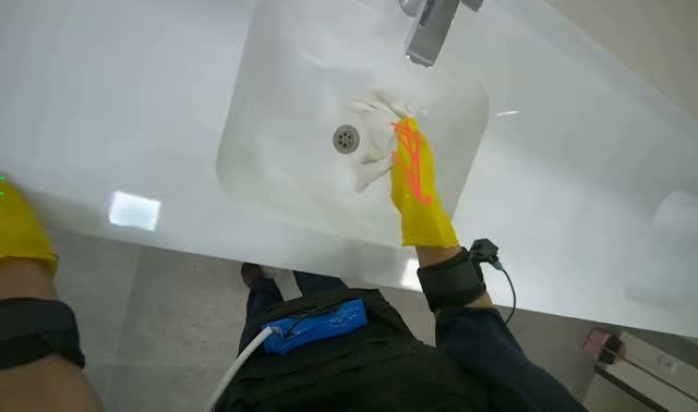 Cleaning sink and counter: egocentric robotics sample