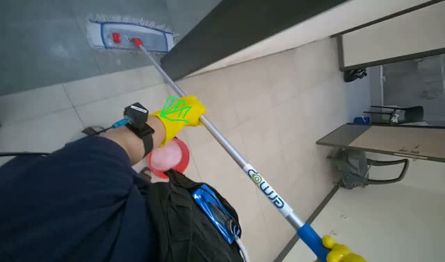 Mopping restroom floor: egocentric robotics sample